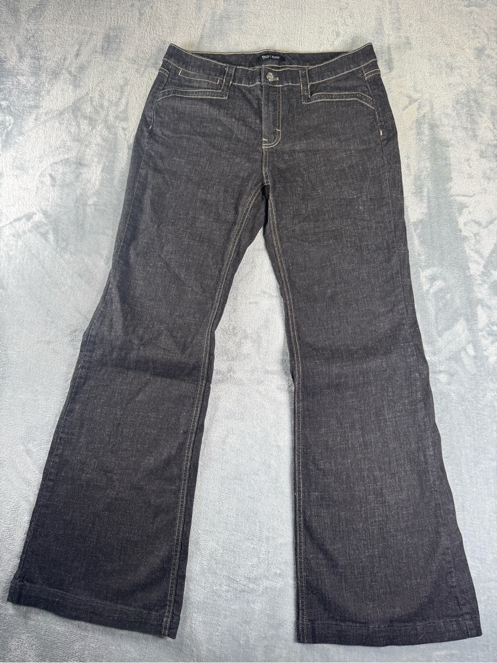 WHBM Blanc Dark Wash Bootcut Jeans Rhinestone Pockets Size 8S